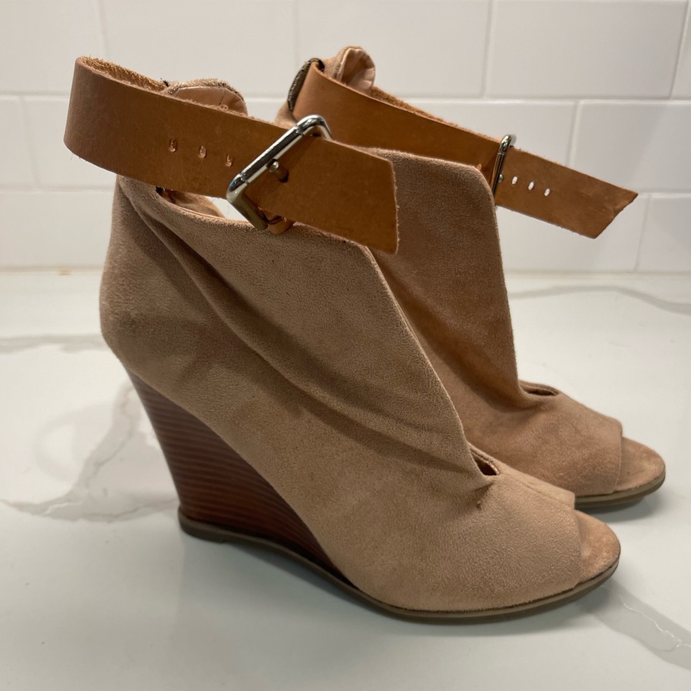 Zigi Soho Open Toe Tan Bootie Wedge Heel